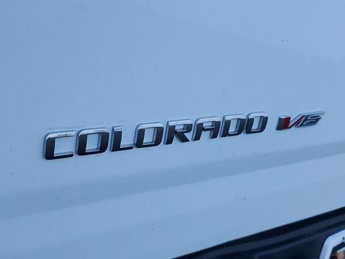 Used 2019 Chevrolet Colorado LT image 6