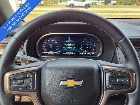 Used 2023 Chevrolet Tahoe High Country w/ Premium Package AWD/4WD image 22