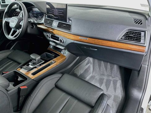 Certified 2023 Audi Q5 2.0T Premium Plus w/ Premium Plus Package AWD/4WD image 28