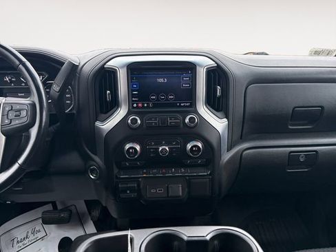 Used 2021 GMC Sierra 1500 SLE image 11