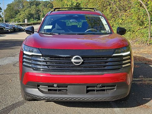 New 2026 Nissan Kicks SV w/ SV Premium Package image 2