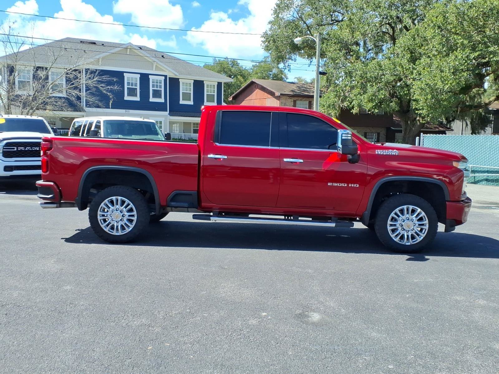 Used 2023 Chevrolet Silverado 2500 High Country w/ Z71 Off-Road Package AWD/4WD image 6