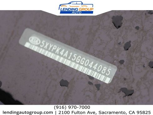 Used 2016 Kia Sorento SX image 27