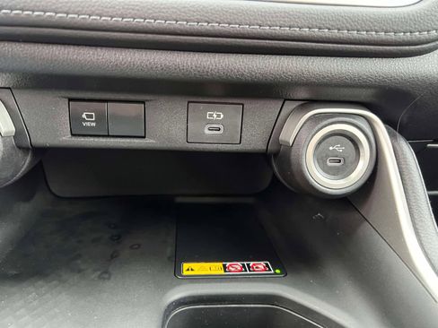 Used 2024 Toyota Grand Highlander Platinum image 24