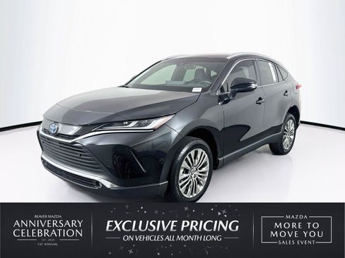 Used 2024 Toyota Venza XLE AWD/4WD image 1