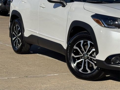 Used 2025 Toyota Corolla Cross AWD Hybrid image 7