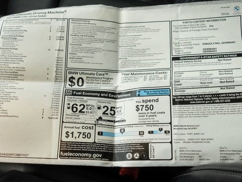 Used 2023 BMW 530e xDrive w/ Executive Package image 57