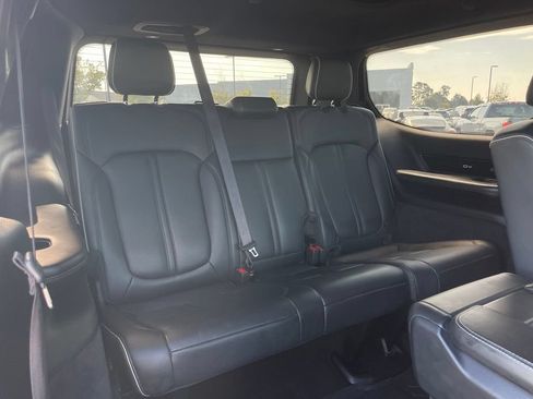 Used 2023 Jeep Grand Wagoneer Series II AWD/4WD image 48