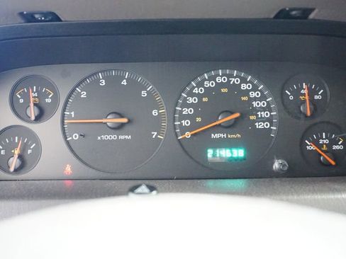 Used 2000 Jeep Grand Cherokee Laredo image 21