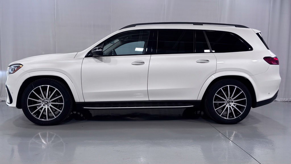 Certified 2024 Mercedes-Benz GLS 450 4MATIC image 9