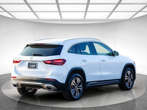 Certified 2025 Mercedes-Benz GLA 250 GLA 250 image 4