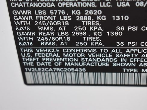 Used 2024 Volkswagen Atlas Cross Sport SE image 38