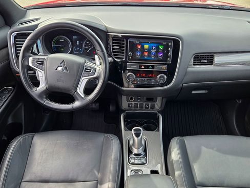 Used 2019 Mitsubishi Outlander SEL image 27