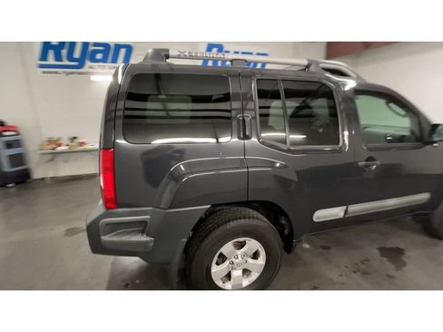 Used 2012 Nissan Xterra S image 9