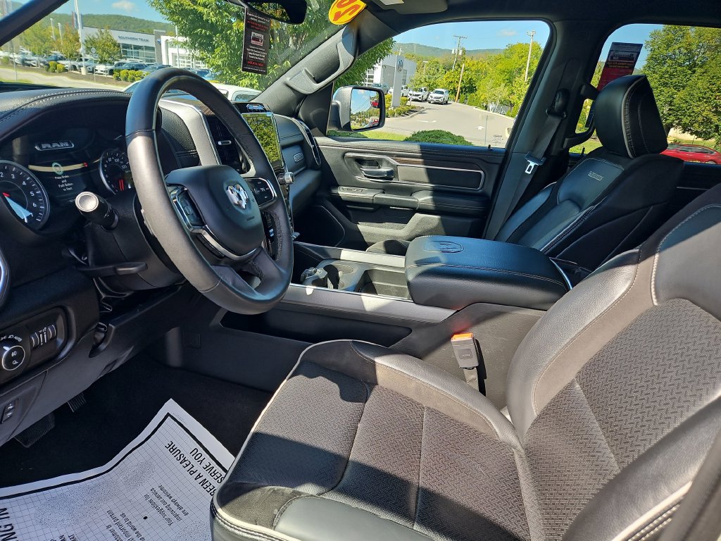 Used 2026 RAM 1500 Laramie AWD/4WD image 10