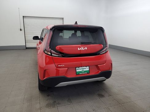 Used 2025 Kia Soul LX image 6