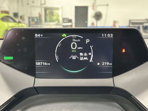 Used 2024 Toyota Prius LE AWD/4WD image 14