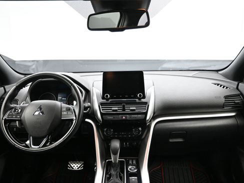 Used 2022 Mitsubishi Eclipse Cross SEL image 19