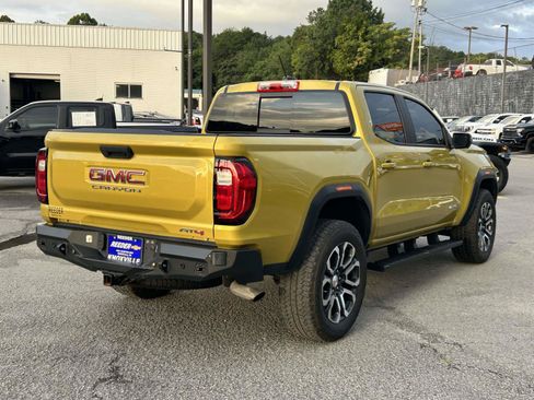 Used 2024 GMC Canyon AT4 w/ Technology Package AWD/4WD image 7