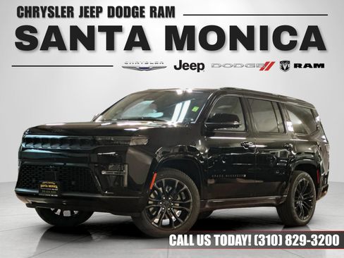 New 2026 Jeep Grand Wagoneer Summit AWD/4WD image 1
