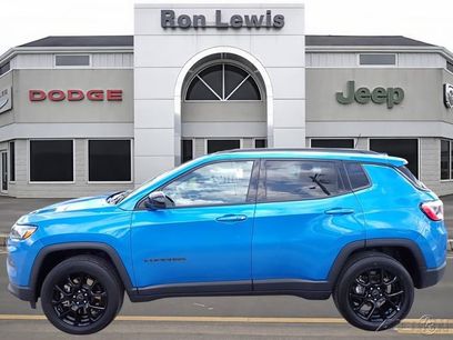 Used 2025 Jeep Compass Latitude w/ Convenience Group