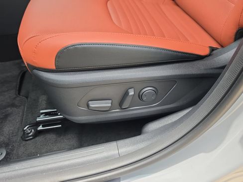 New 2026 Kia Sportage SX FWD image 21