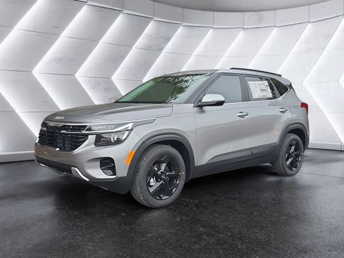 New 2026 Kia Seltos EX FWD image 1