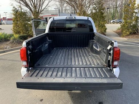 Certified 2023 Toyota Tacoma SR5 w/ Technology Package image 31