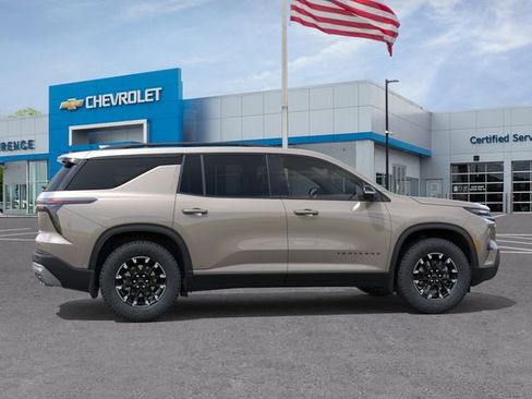New 2026 Chevrolet Traverse Z71 AWD/4WD image 5