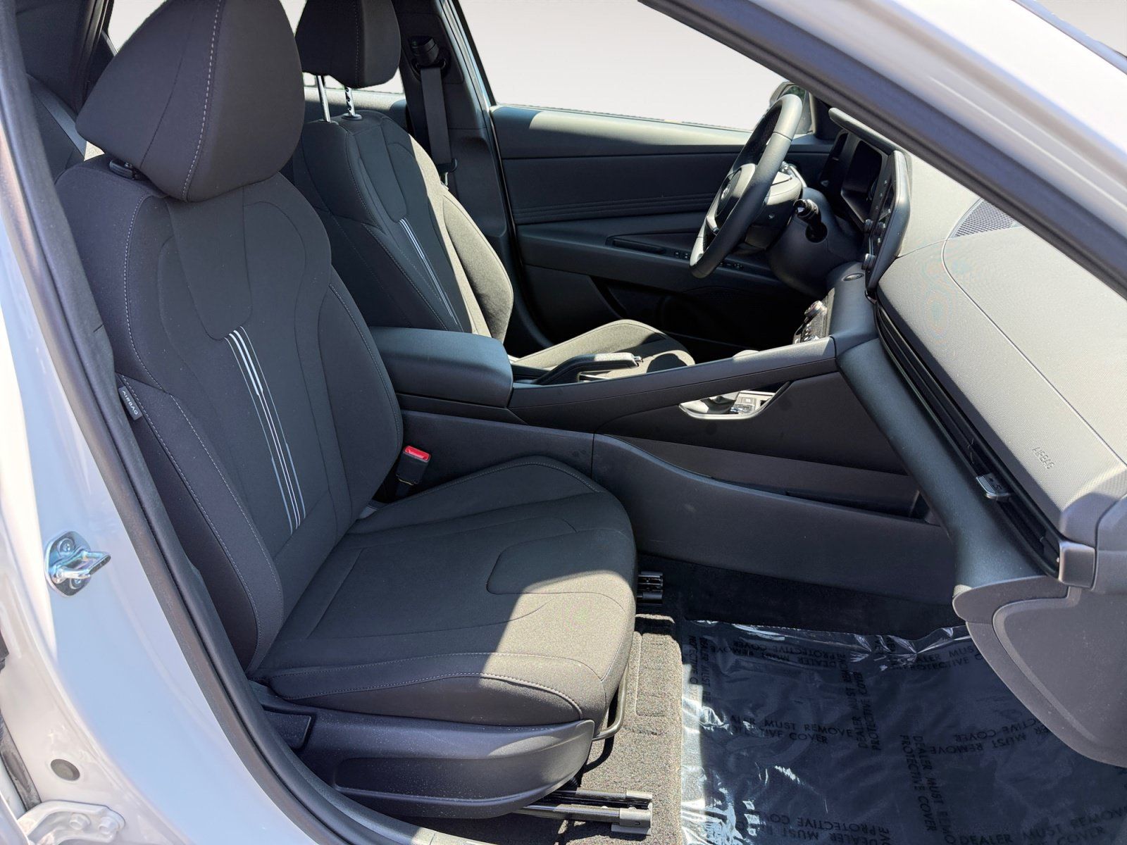 Certified 2026 Hyundai Elantra Sport FWD image 19