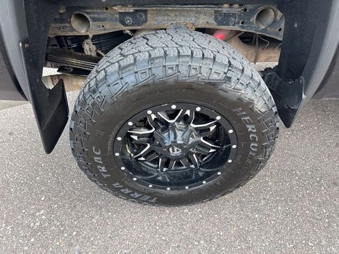 Used 2019 GMC Sierra 2500 Denali w/ Duramax Plus Package AWD/4WD image 21