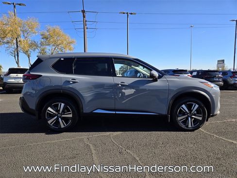 Used 2021 Nissan Rogue SL w/ Premium Package image 7