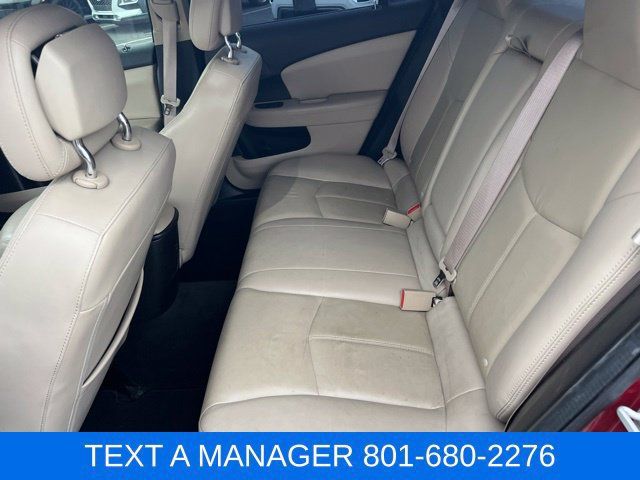 Used 2013 Chrysler 200 Limited FWD image 28