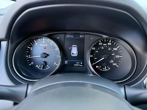 Certified 2021 Nissan Rogue Sport SV image 17