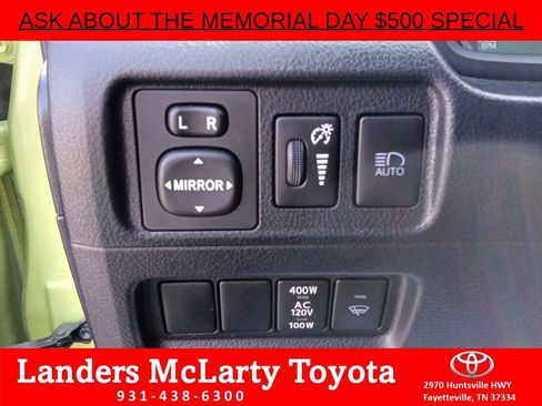 Used 2023 Toyota 4Runner TRD Off-Road Premium w/ Moonroof Package AWD/4WD image 18
