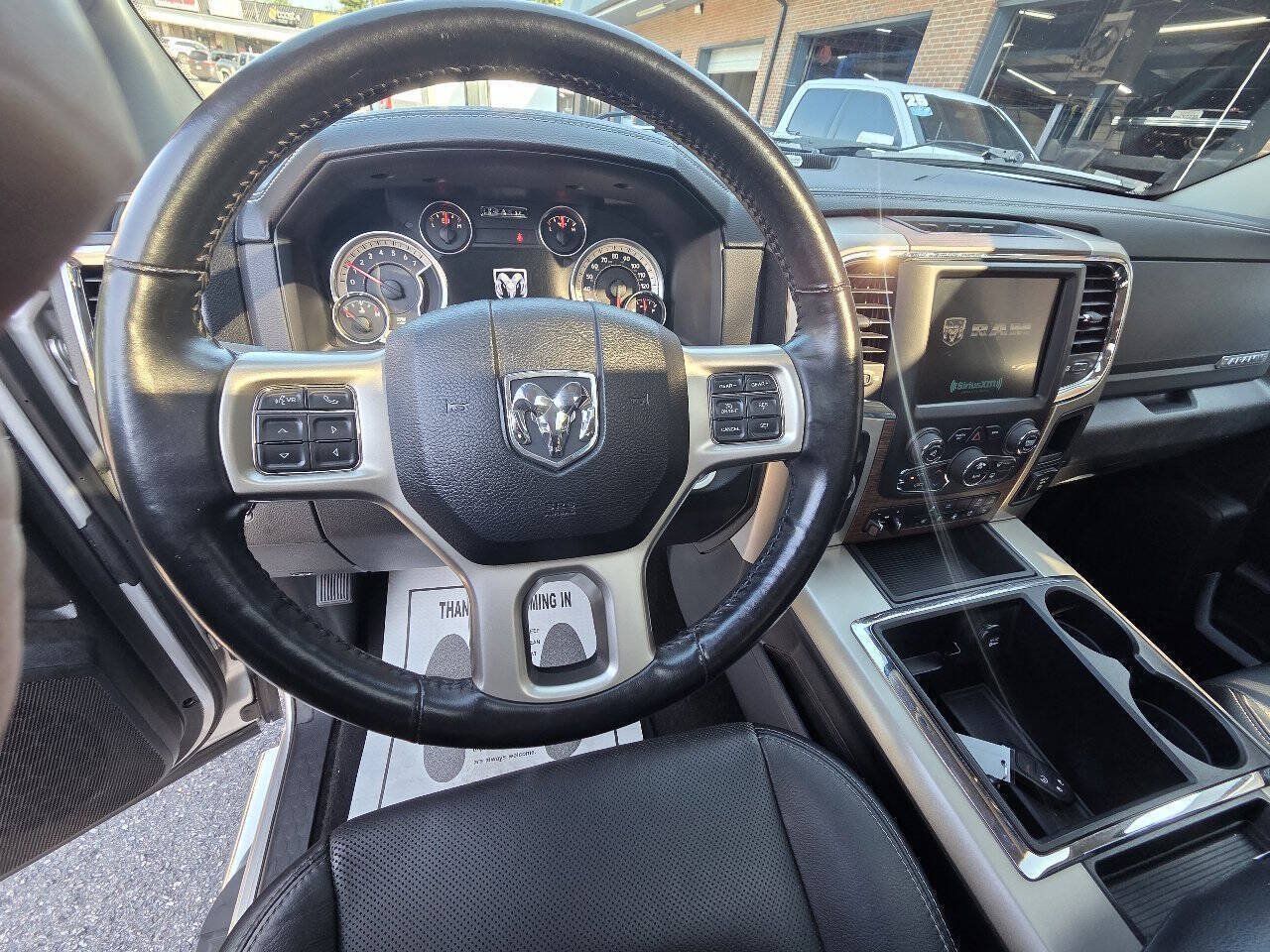 Used 2014 RAM 1500 Laramie w/ Convenience Group RWD image 18