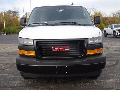 New 2025 GMC Savana 2500 w/ Driver Convenience Package image 14