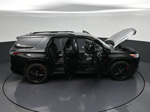 Used 2020 Chevrolet Traverse Premier w/ Redline Edition FWD image 38