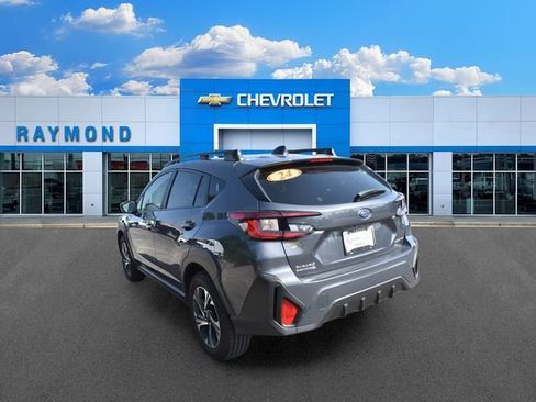 Used 2024 Subaru Crosstrek 2.0i Premium AWD/4WD image 5