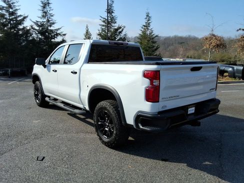 Certified 2024 Chevrolet Silverado 1500 ZR2 w/ Technology Package image 7