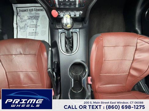 Used 2015 Ford Mustang Premium RWD image 17