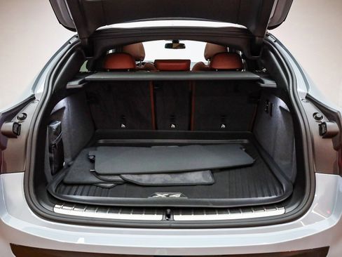 Used 2025 BMW X4 xDrive30i w/ Premium Package image 27