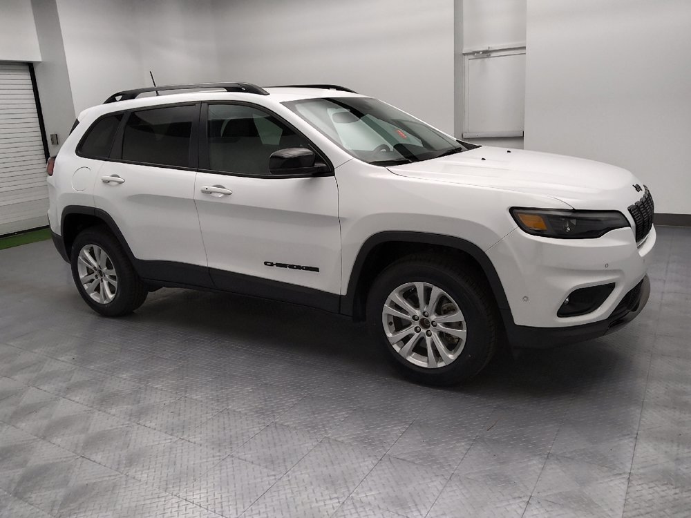Used 2023 Jeep Cherokee Altitude Lux AWD/4WD image 11