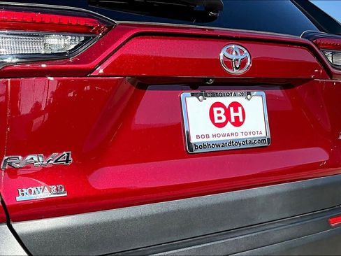 Used 2023 Toyota RAV4 XLE image 29