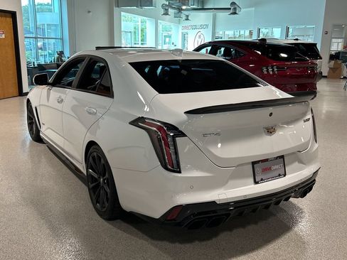 Used 2022 Cadillac CT4 V Blackwing w/ Driver Assist Package RWD image 9