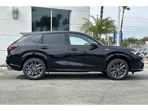 New 2026 Acura ADX A-Spec image 4