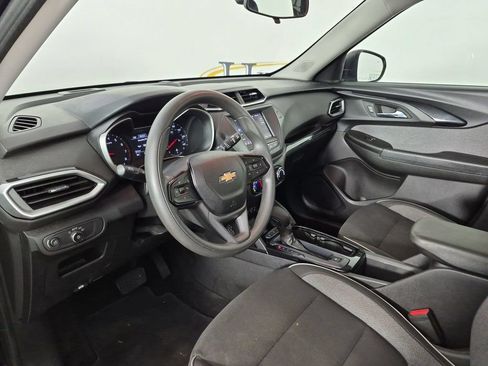 Used 2022 Chevrolet TrailBlazer LS FWD image 18
