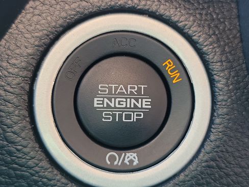 Used 2024 RAM 1500 Big Horn RWD image 24