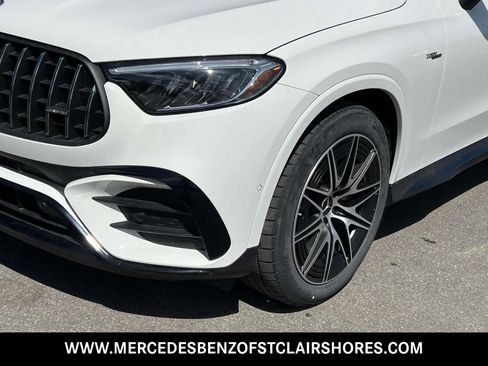 New 2025 Mercedes-Benz GLC 43 AMG 4MATIC image 9