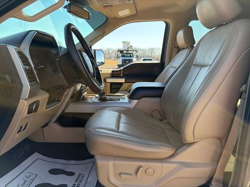 Used 2020 Ford F150 Lariat image 18